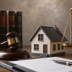 آیا فروش ملک بدون سند رسمی مجازات دارد؟ پاسخ کامل از دیدگاه قانون